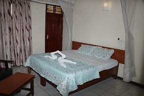 CoastGate Hotel