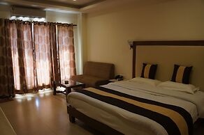 Riverside Resort