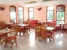 Riverside Resort