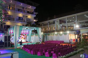 Riverside Resort