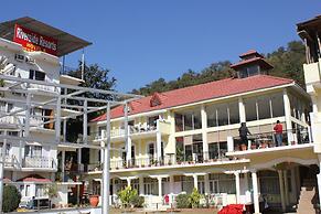 Riverside Resort