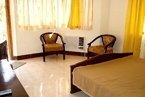 Riverside Resort