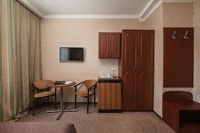 Slavyanka Hotel