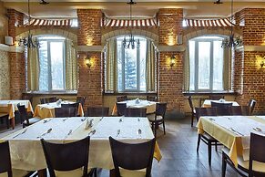Slavyanka Hotel
