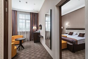 Slavyanka Hotel