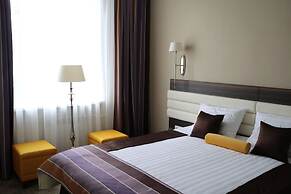 Slavyanka Hotel