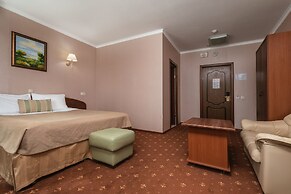 Slavyanka Hotel