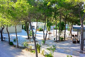 Sira Resort