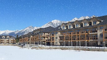 Bighorn Meadows Resort