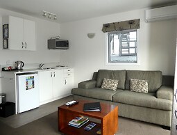 Caples Court