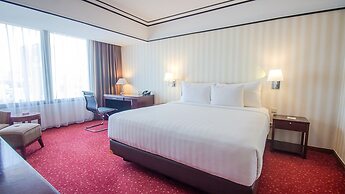 REDTOP Hotel & Convention Center