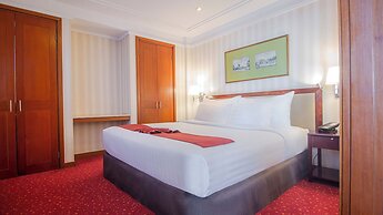 REDTOP Hotel & Convention Center