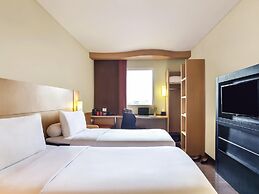 ibis Surabaya City Center