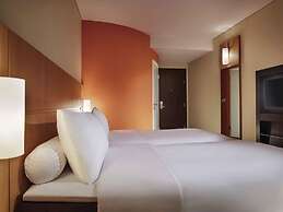 ibis Surabaya City Center