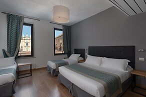 Hotel dei Gonzaga , Mantegna Hotels