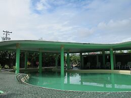 Green One Hotel