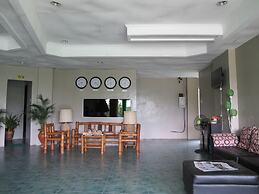 Green One Hotel