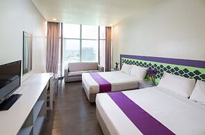 V Hotel
