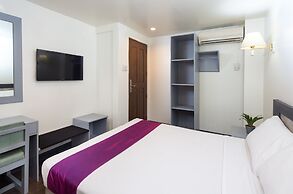 V Hotel