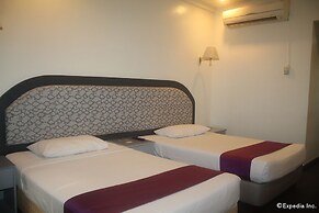 V Hotel