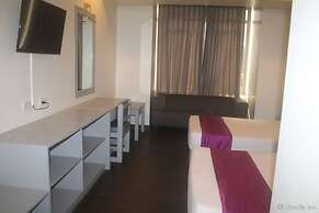 V Hotel
