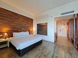 Swan Garden Hotel