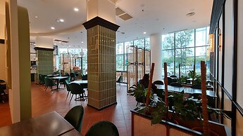 Swan Garden Hotel