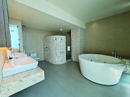 Swan Garden Hotel