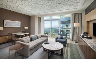 DoubleTree by Hilton Dubai - Jumeirah Beach