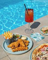 DoubleTree by Hilton Dubai - Jumeirah Beach