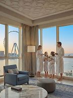 DoubleTree by Hilton Dubai - Jumeirah Beach