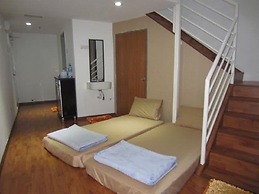 The CEO Duplex SOHO Suite