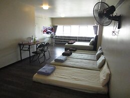 The CEO Duplex SOHO Suite