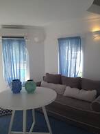 Kouros Home Hotel