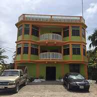Chaleanor Hotel