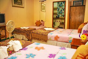 Chaleanor Hotel