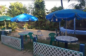 Chaleanor Hotel