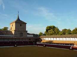 Hotel Toral