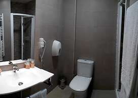 Hotel Toral