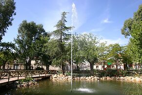 Hotel Toral