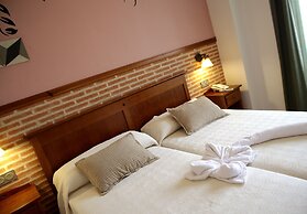 Hotel Toral