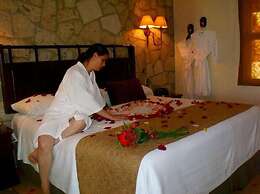 Hotel Toral