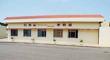 Hotel Tara