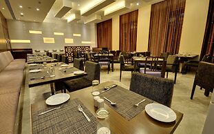 Platinum Hotel