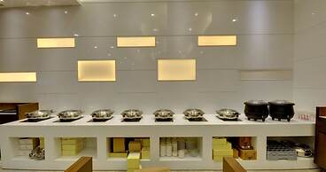 Platinum Hotel