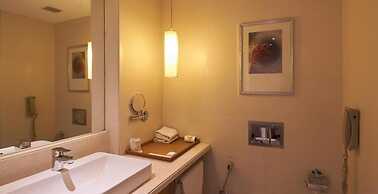 Platinum Hotel