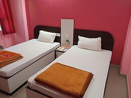 Hotel Viraat Inn