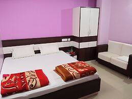 Hotel Viraat Inn