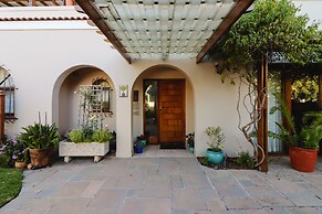 A Tuscan Villa Guest House