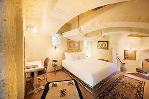 Tafoni Houses Cave Hotel
